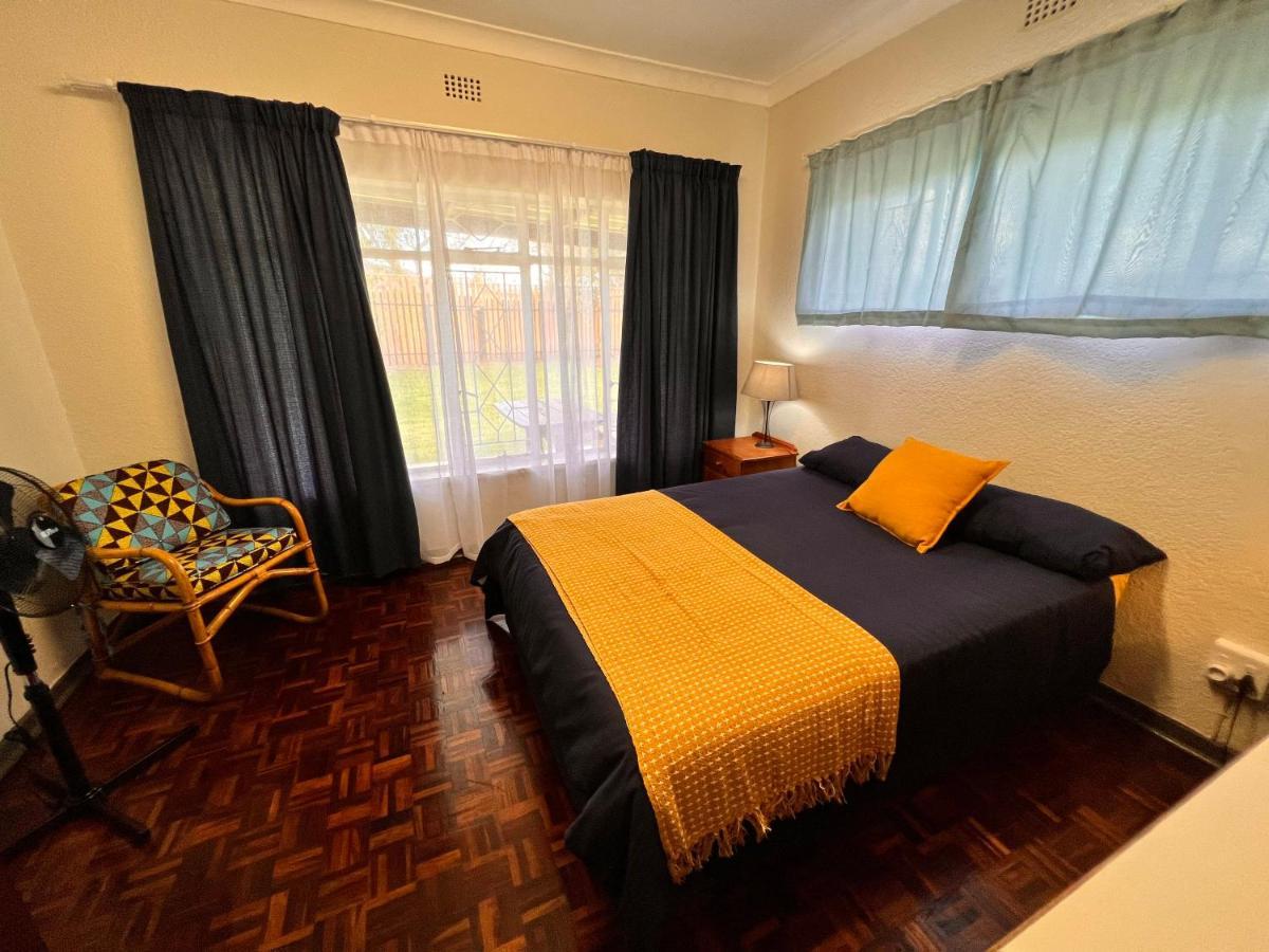Firefly Budget Friendly Guest House Kempton Park Buitenkant foto